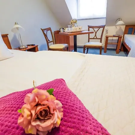Hotel Bonsai 3*