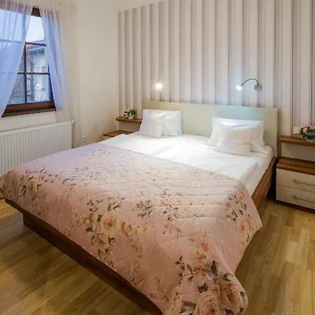 Hotel Bonsai 3*