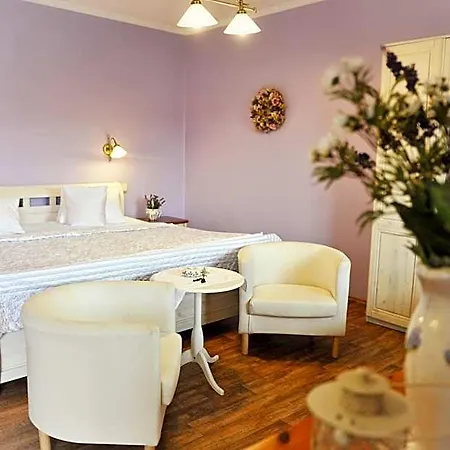 Hotel Bonsai 3*
